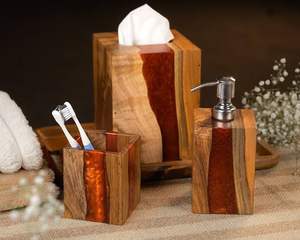 Exclusivos Dispensadores Desechables de Resina Epoxi Metálica para Baño con Patrones Artísticos Ecológicos y Características Funcionales - Product Image 3