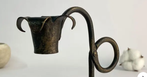 Support de bougie en fer forgé bronze antique, fait main, avec base en lotus, pour bougies coniques – Vente en gros - Product Image 5