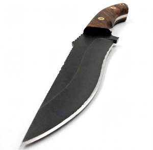 Cuchillo de Camping Personalizado Hecho a Mano de Acero Recubierto de Negro con Mango de Madera, Pernos de Mosaico y Orificio para Cordón - Product Image 3