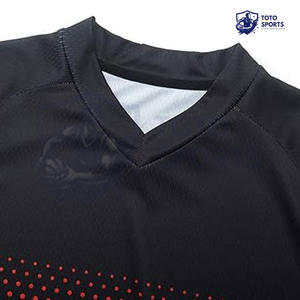 Chemise respirante de haute qualité, tendance, légère, confortable, prix raisonnable, meilleur fournisseur, logo personnalisé, sublimation. - Product Image 3