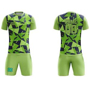 Service OEM personnalisé à faible MOQ, dernier style, uniforme de football pour hommes, qualité supérieure, nom d'équipe personnalisé, conception OEM pour uniforme de football masculin - Product Image 1