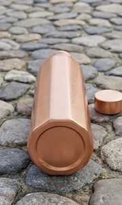 Botella de Agua de Cobre, Diseño Minimalista, Portátil, para Viajes, Incluye Tapas - Product Image 4