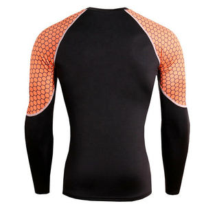 Rashguard BJJ et MMA 2026 de haute qualité, impression numérique personnalisée, respirant, Spandex/Polyester 220g, manches longues, logo frontal - Product Image 2