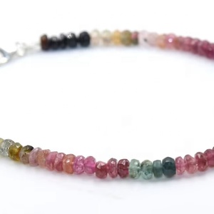 Bracelet artisanal en tourmaline multicolore à facettes, perles rondes de 4 mm, avec trou de 0,40 mm, Indian Gem Store - Product Image 1