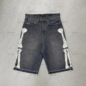 Pantalones Cortos de Mezclilla Holgados al Por Mayor a Precio de Fábrica, Diseño Personalizado con Orificios Deshilachados, Pantalones Cortos de Mezclilla hasta la Rodilla para Hombre - Product Image 4