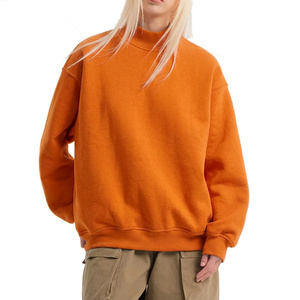 Sweat-shirt personnalisé pour femme à col montant en molleton brossé épais, avec motif brodé, coupe épaules tombantes et finition délavée - Product Image 3