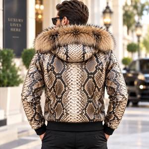 Chaqueta de Cuero de Pitón Genuino para Hombre con Capucha de Piel de Zorro, Chaqueta de Motero de Lujo |   Chaqueta de cuero para hombre |   Chaqueta de Cuero para Hombre - Product Image 4
