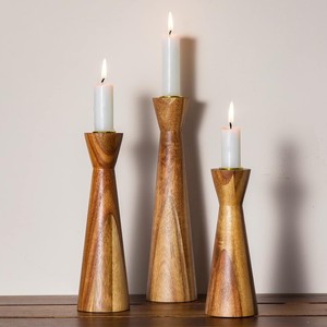 Trío de Portavelas Cuadrados de Madera de Acacia con Textura de Corteza |   Decoración del Hogar Hecha a Mano al por Mayor - Product Image 1