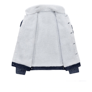 Chaqueta vaquera ajustada de moda urbana para hombre, talla europea 2025, azul claro, con forro de lana negro, abrigo cálido de invierno grueso. - Product Image 3