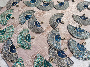 Éventail en jonc de mer écologique, fait main, décoratif, tissé au Vietnam - Product Image 5