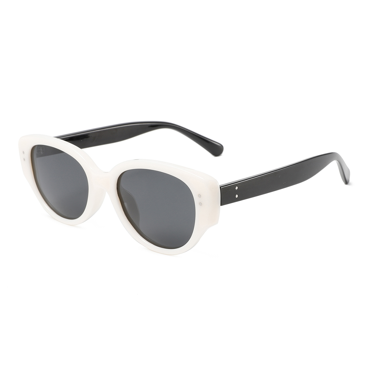 C5: White Black/ Smoke