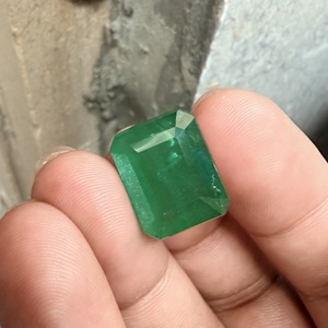 Émeraude naturelle du Zambie 19,54 carats, vert vif, taille émeraude, pierre précieuse brute de qualité supérieure pour bijoux fins RUHAN GEMS - Product Image 5