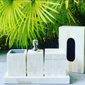 Juego de Accesorios de Baño de Alta Calidad con Incrustaciones de Hueso, Diseño Marrakesh, Juego de 6 Piezas Hechas a Mano - Product Image 5