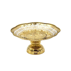 ถาดรองเสิร์ฟทองเหลืองแปดเหลี่ยมขนาด7 "ถาดยืนพร้อมกุหลาบดีไซน์ไม้บราสแวร์จากประเทศไทยถาดหรูหราระดับพรีเมียมสำหรับร้านอาหารชั้นนำของโรงแรม - Product Image 2