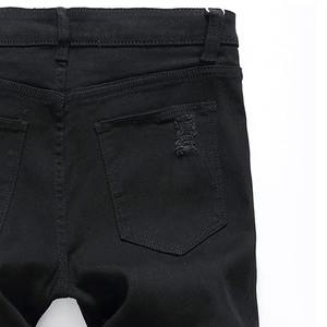 Pantalones Cortos de Mezclilla Azules OEM para Hombre, Fabricante de Pakistán, Estilo Clásico de Verano, Perfectos para el Gimnasio, Uso Diario y Estilo Casual - Product Image 6