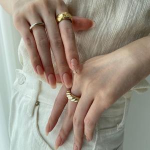 Uñas de Gel Semipermanentes Coreanas 100% de Calidad Profesional, Adhesivos para Uñas de Gel, Veganos, Libres de Crueldad Animal, No Tóxicos, Manicura 28 - Product Image 5