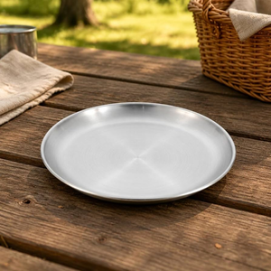 Plato Redondo de Acero Inoxidable Pulido, Vajilla Metálica Plateada, Plato Plano Resistente para Uso en Campamentos y Picnics - Product Image 1