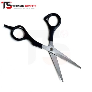 Ciseaux de coiffure élégants TSI pour barbiers professionnels, ciseaux à cheveux en acier inoxydable pour une coupe de précision et un travail en salon - Product Image 4