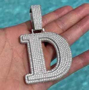 Joyería Hip Hop Personalizada para Hombre, Chapado en Oro de 18K, Plata de Ley 925, Moissanita VVS, Diamante de Laboratorio, Colgante con Inicial de Letra y Nombre - Product Image 1