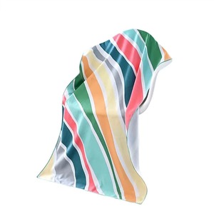 Toalla de Playa Personalizada de Algodón Estampada, Antiarena, de Secado Rápido, Grande y Popular para el Verano - Product Image 3