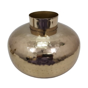 Modern Design Luxury Iron Decorative Metal Flower <b>Vase</b> Unique Fancy <b>Gold</b> Colour with Brass Finishing for Home Decor - Product Image 1