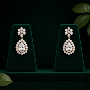 Ensemble collier et boucles d'oreilles en or jaune massif 18 carats avec diamants de laboratoire taille poire motif floral, parure de bijoux de mariage pour femme - Product Image 3