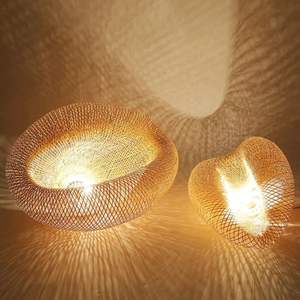 Lámpara Colgante de Bambú Natural con Estructura de Pantalla Tejida a Mano que Proporciona una Iluminación Superior Cálida y Equilibrada - Product Image 4