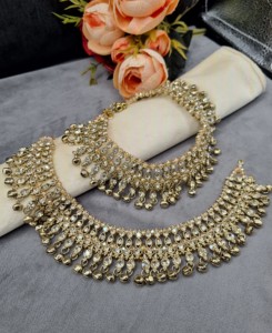 Tobilleras Ajustables Tradicionales con Incrustaciones de Piedras CZ, Diseño Ghungroo, Par de Tobilleras para Boda, Joyería Étnica, Accesorios para los Pies - Product Image 6