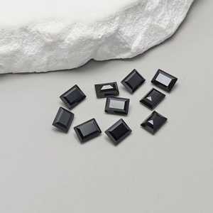 Spinelle noire naturelle rectangulaire facettée, petite taille, pierre précieuse en vrac, taille émeraude, pour la vente en gros de bijoux - Product Image 2