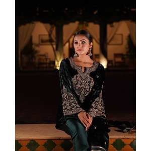 Conjunto de Top y fondo de mujer de diseñador con Dupatta para ropa de fiesta - Product Image 3