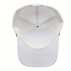 Casquette de baseball d'extérieur à séchage rapide en maille laser, 5 panneaux, style camionneur avec cordon - Product Image 5