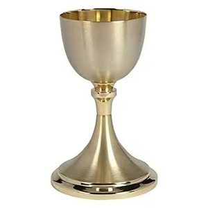 Cáliz de Latón Premium para Altar de Iglesia, para la Celebración de la Eucaristía y los Rituales de Comunión - Product Image 3