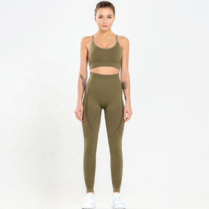 Une usine OEM fournit des ensembles de yoga haut de gamme pour femmes en deux pièces, avec étiquette privée et distribution mondiale. - Product Image 3