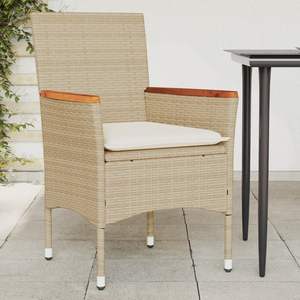 Chaises de patio en polyrotin beige avec coussins, ensemble de 2 pièces - Product Image 1