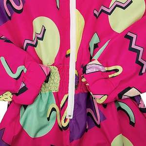 Survêtement coupe-vent décontracté pour femmes de haute qualité, avec lignes réfléchissantes en maille personnalisées, idéal pour l'automne - Product Image 2