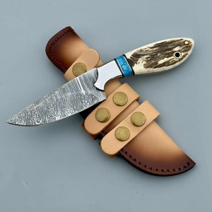 Couteau de chasse artisanal en acier Damas SAZ ENTERPRISES, manche en corne et résine, étui en cuir, longueur totale 7 pouces - Cadeau pour la fête des pères - Product Image 2
