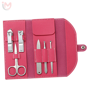 Kit de manucure et pédicure de qualité supérieure, outils de soin avec étui de voyage luxueux pour hommes, services OEM - Product Image 3