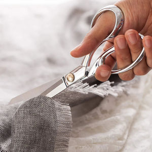 Ciseaux de tailleur professionnels en acier inoxydable de 8 pouces, qualité industrielle, manche en acier pour couper le fer et les matériaux. - Product Image 5