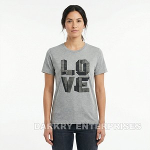 Camiseta Rosa Personalizada para Mujer, Fabricante OEM, Alta Calidad, 100% Algodón, Corte Ajustado, Camiseta con Estampado Gráfico de Corazón en 3D, Ropa Femenina - Product Image 2