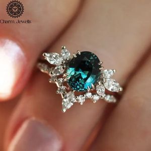 แหวนหมั้นผู้หญิง Charm_Jewells ประดับโมอิสซาไนต์ทรงคุชชั่น ดีไซน์ลายดอกไม้ ตัวเรือนเงินแท้ 925 ชุบทอง 18K น้ำหนัก 3 กรัม ได้รับการรับรองจาก IGI - Product Image 6