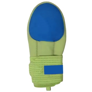 Meilleures ventes : Gants de baseball tendance avec logo personnalisé, style unique, prix bas, en néoprène respirant, fabriqués au Pakistan - Product Image 2