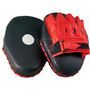 Mitaines et coussinets d'entraînement en cuir rouge et noir de qualité supérieure pour l'entraînement MMA et de boxe, légers - Product Image 3