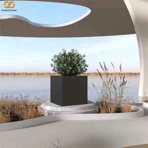 Jardinera Cuadrada de Fibra de Vidrio Negra de 24 Pulgadas, de Grado Comercial, Estilo Americano, para Uso en Hoteles, Antióxido - Product Image 5