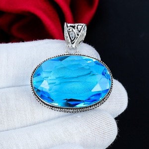 Colgante de Plata de Ley 925 con Topacio Azul Suizo, Joyería Hecha a Mano con Piedras Preciosas, Colgante de Plata de Ley 925 con Topacio Azul Suizo Hecho a Mano - Product Image 1