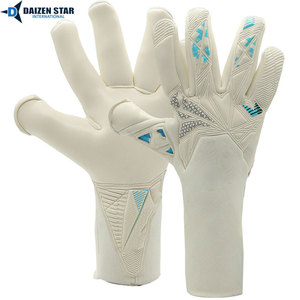 Guantes de Portero de Material PU Transpirable de la Mejor Calidad con Opciones Personalizables para Venta al Por Mayor de Fútbol - Product Image 5