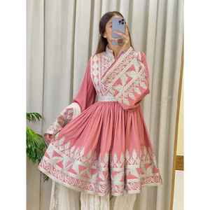 Nouvelle arrivée, robes de mariée traditionnelles afghanes Kuchi en dentelle brodée à la main, prix de gros, manches courtes, fabrication pakistanaise - Product Image 4