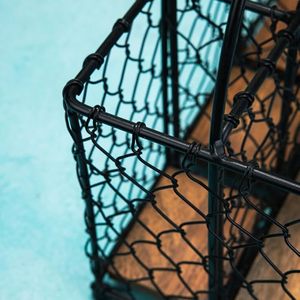 Panier de rangement en métal à grande capacité avec poignées pour le rangement dans le placard - Product Image 6