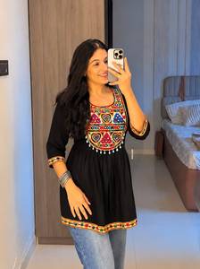 Pink <b>Embroidered</b> Indian Pakistani Top Azari Style Pullover <b>Tunic</b> Ethnic Fashion <b>Tunic</b> for Festival Wear Real Mirror Work Top - Product Image 3