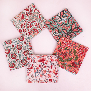 ผ้าพันคอผ้าฝ้ายพิมพ์ลายดอกไม้ด้วยมือ ระบายอากาศได้ดี เป็นมิตรกับสิ่งแวดล้อม ใช้ได้หลากหลาย สำหรับผู้ชาย ผู้หญิง และทุกคน - Product Image 3