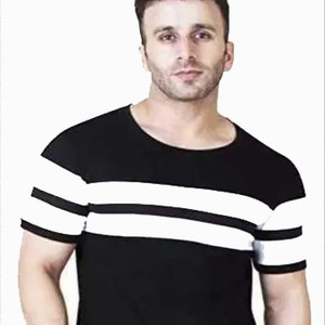 Camiseta de hombre personalizable de talla grande con logo personalizado, material ligero y duradero, 100% algodón, corte holgado, estampada. - Product Image 6